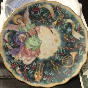 Jubilee collector plate‎ artist Lena Lui